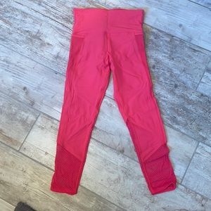 Lorna Jane Perfect pink pocket leggings